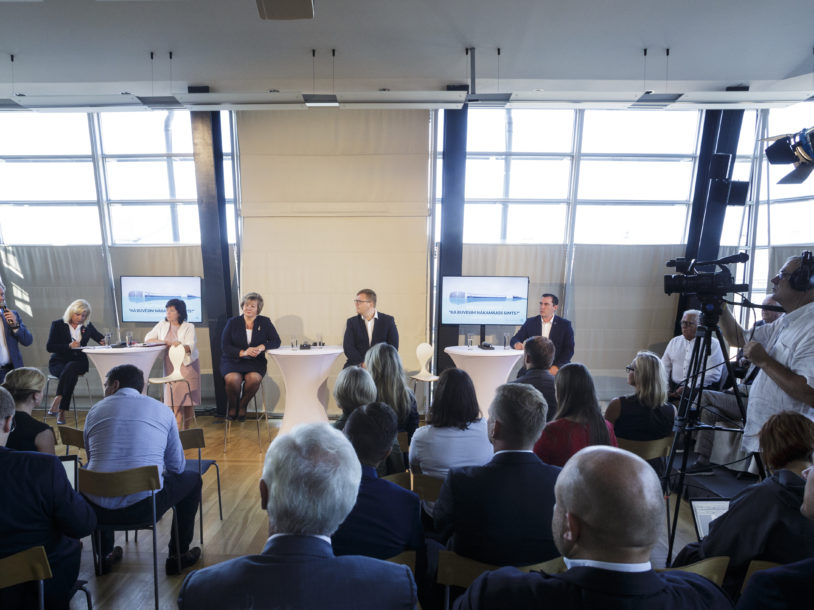Image for Politiskajās debatēs par būvniecību noskaidro ilgtspējīgāko redzējumu nozares attīstībai